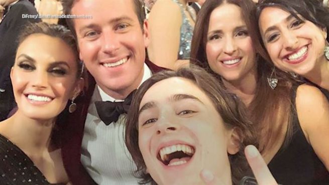 go to Wie der eigene Sohn: Armie Hammer und Timothée Chalamet