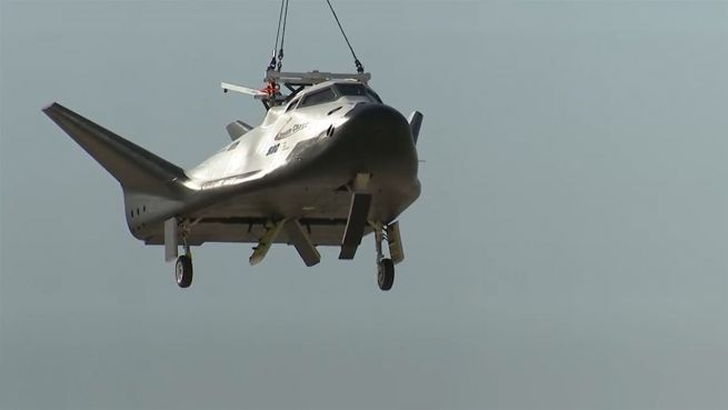 go to Meilenstein für die NASA: Dream Chaser hebt ab