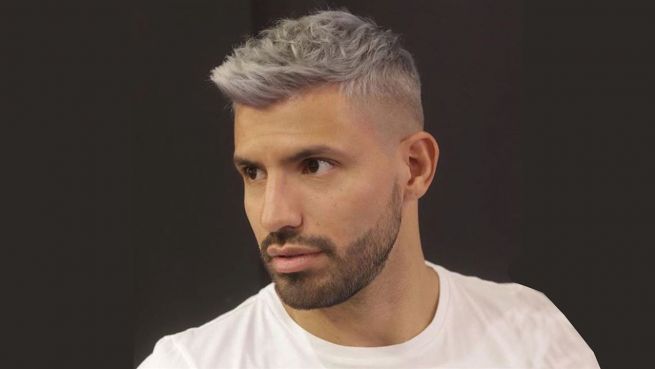 go to Sergio Agüero von Manchester City hat die Haare schön