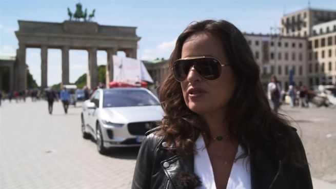 go to Jade Jagger – verliebt in Berlin